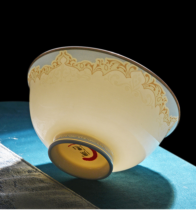 产地:中国唐山骨粉含量:40%材质:骨质瓷配置:50头 4.