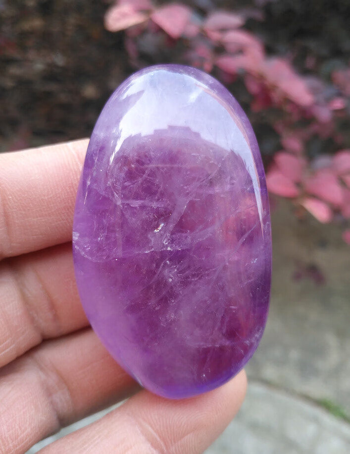 紫色的石头种类图片