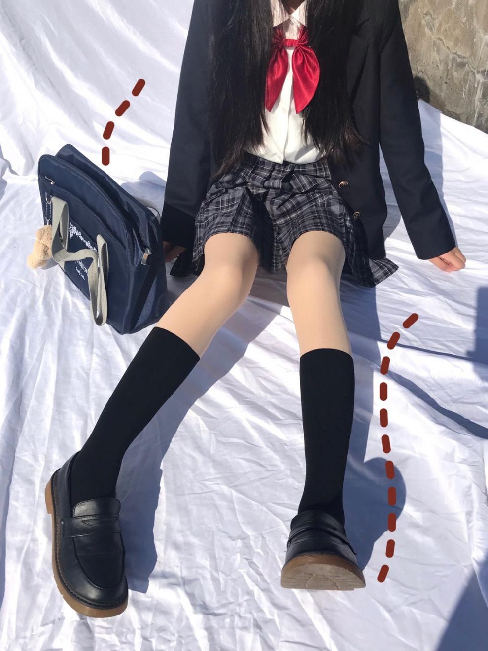 秋冬拼接打底裤女假中筒连裤袜加绒显瘦日系jk小腿丝袜子光腿神器黑色