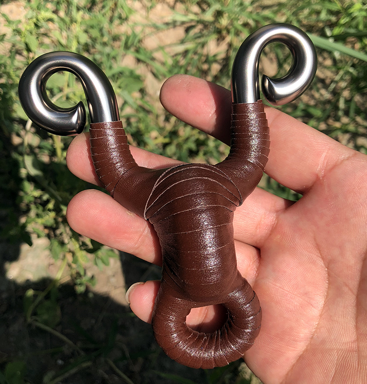 崛适冷弯弹弓传统440渐变狐狸304不锈钢小s钛合金手工冷弯定制弓8毫米