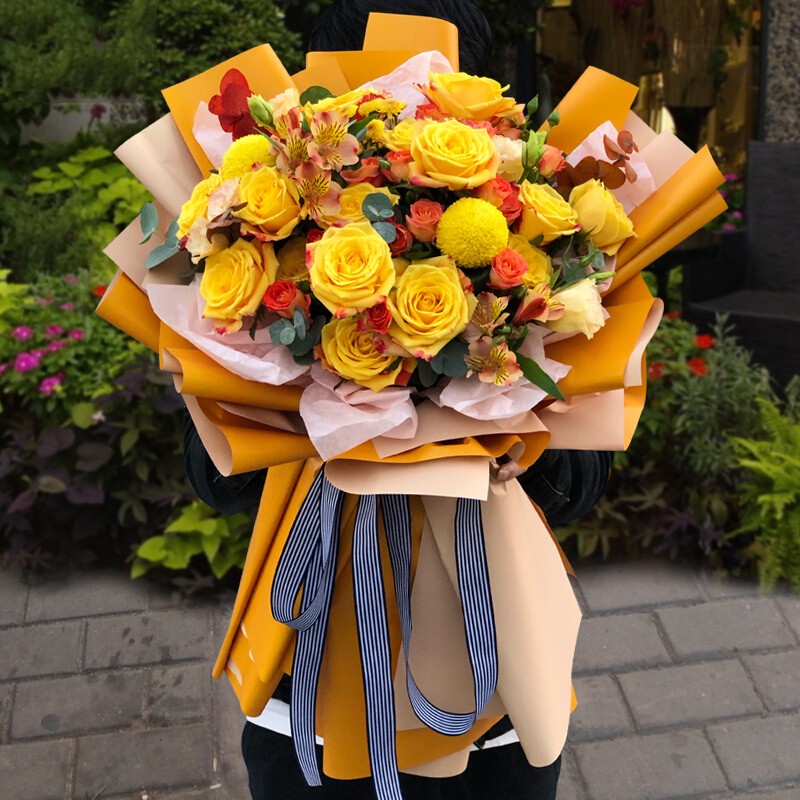 鲜花 同城配送金辉多头玫瑰混搭花束生日礼物纪念求婚送女友老婆闺蜜