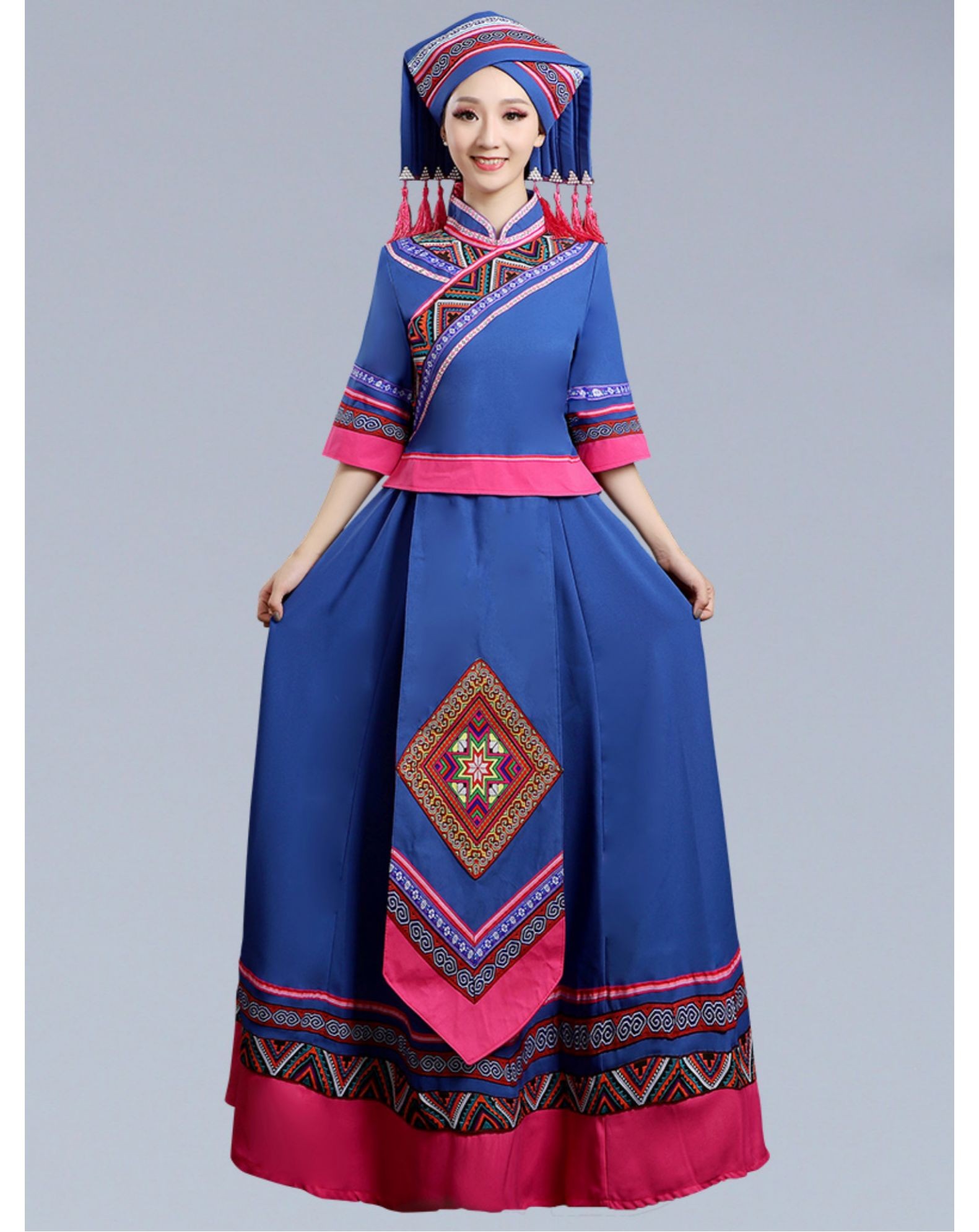 新款儿童少数民族服装广西壮族三月三男童表演服饰舞蹈演出女童服