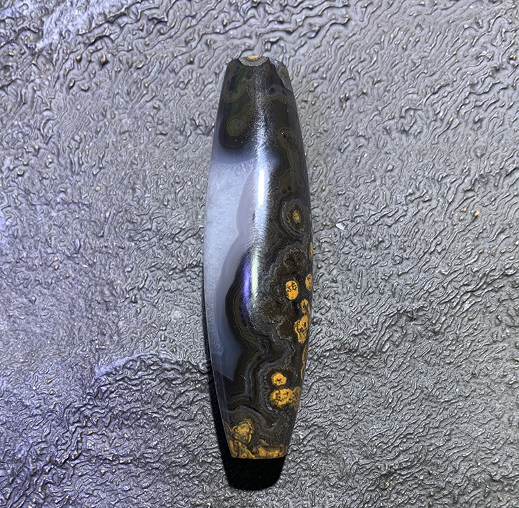 蒙天珠精品蒙天珠九眼石页岩原石吊坠坠子sn357120号尺寸621717cm