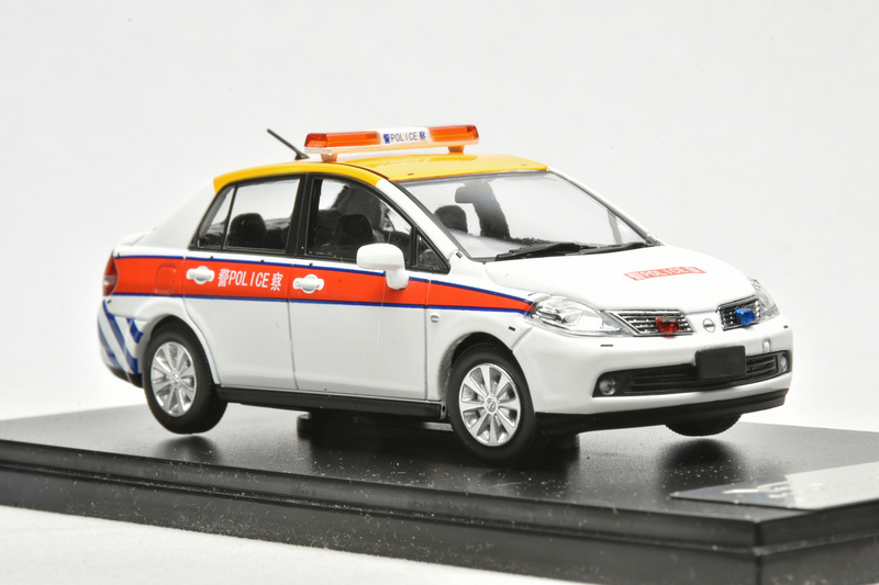 香港警车模型 yc model 1:43 尼桑 05款 日产颐达 警车合金汽车模型