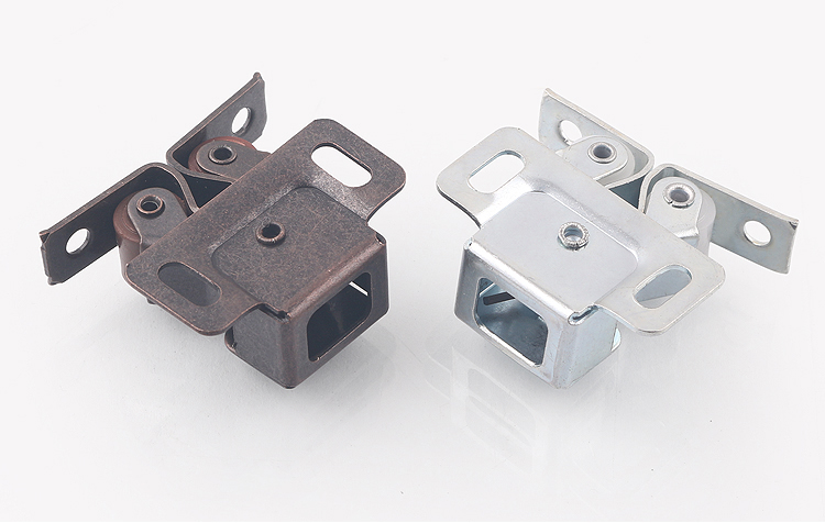 碰珠衣柜门卡扣衣橱家具配件卡式开关夹锁磁碰弹簧门扣柜门吸