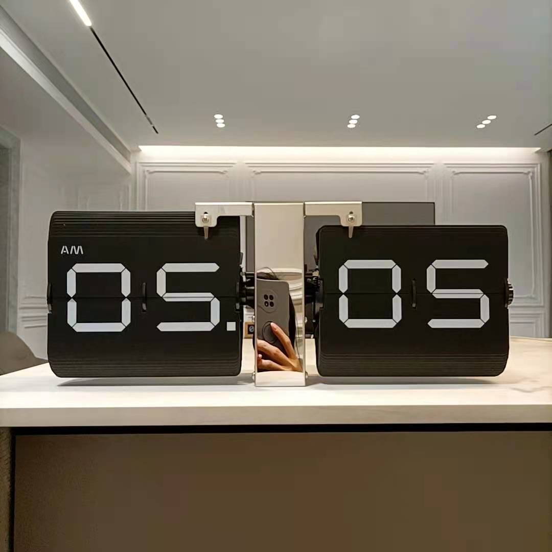 (产品不含电池) 【名称】:计秒小翻页带闹钟(2号