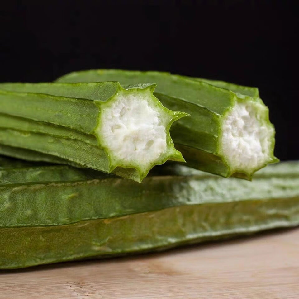 新鲜农家自种自销棱角丝瓜土丝瓜应季蔬菜3/5斤 3斤新鲜丝瓜 精选实惠