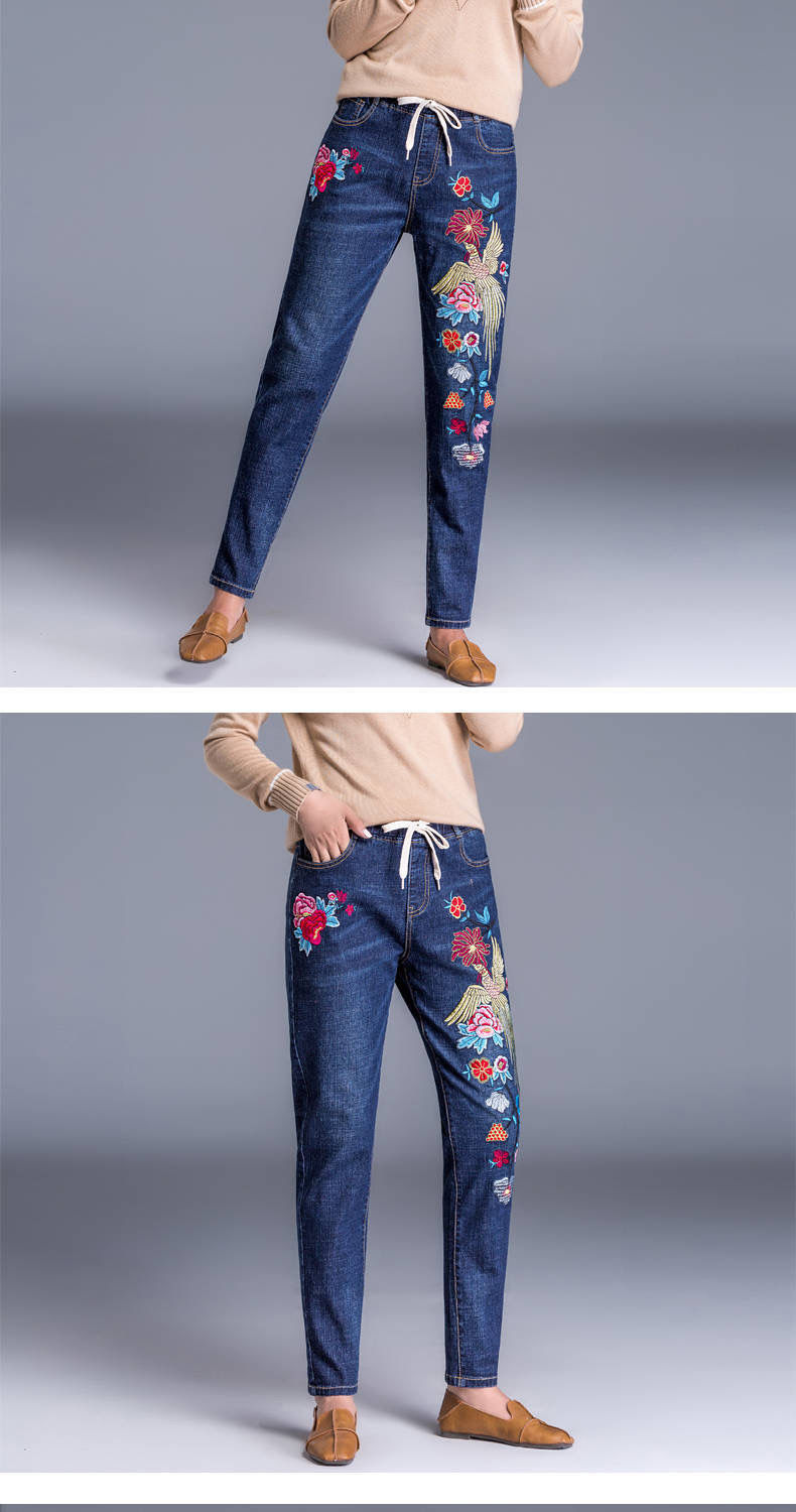 木清清绣花牛仔裤女2021春新款松紧高腰刺绣民族风弹力宽松大码妈妈
