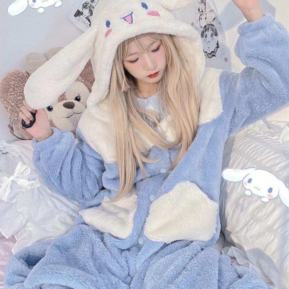 勤态韩版秋冬珊瑚绒睡衣女玉桂狗连帽可爱少长款睡袍外穿ins玉桂狗