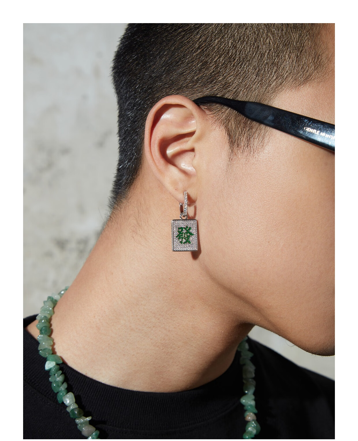 麻将耳环欧美嘻哈发财麻将耳钉满钻高街创意小众个性耳环百搭男款