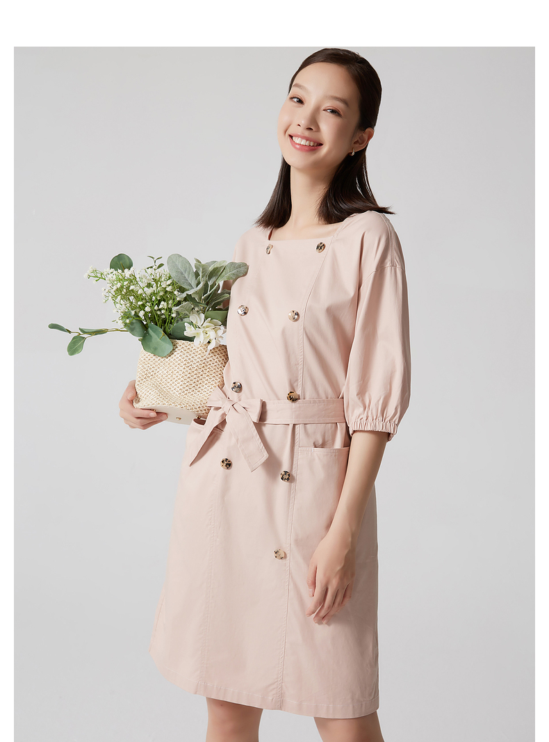 布景连衣裙女2022年夏季新品纯色双排扣插兜腰带方领中袖连衣裙 暗粉