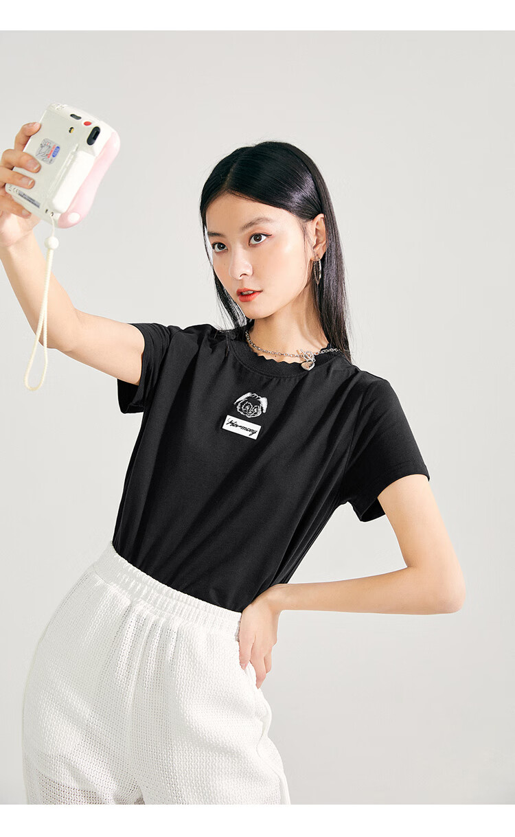 太平鸟卡通趣味短袖t恤女2021夏装新款黑白色体恤上衣宽松打底衫 黑色
