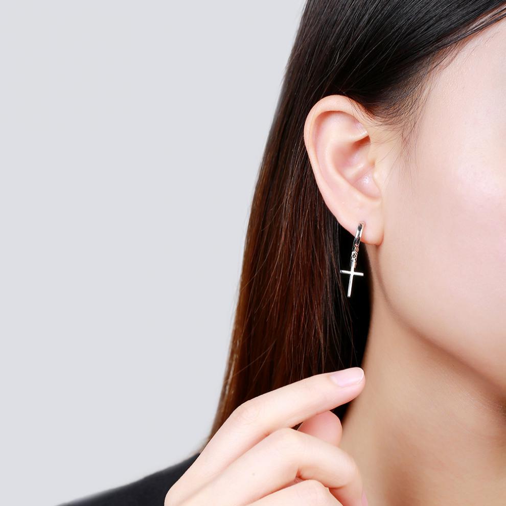 brangdy 百搭s925纯银十字架耳环 欧美时尚气质潮人耳饰 白色 925银