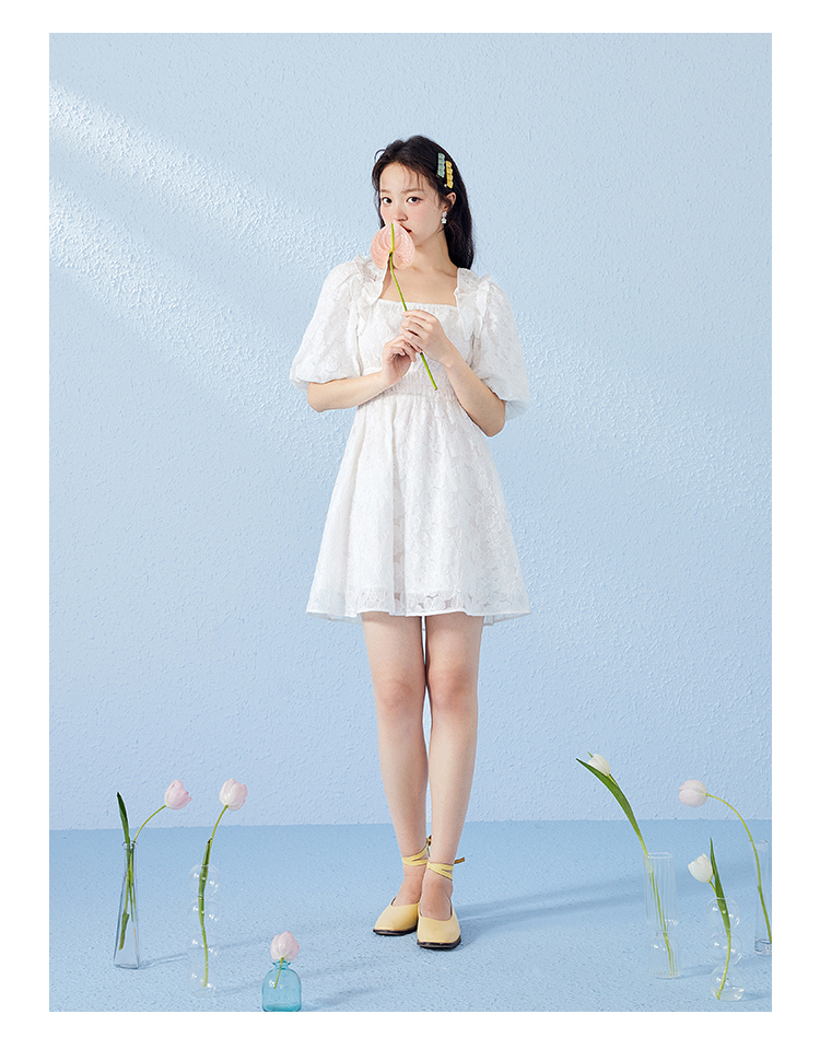 【新品】乐町气质连衣裙春款新2021年女仙气花朵连衣裙设计感小众