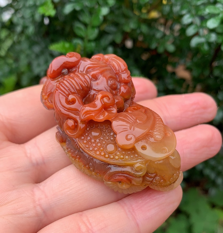 kk宝钰天然黄龙玉鸡油黄血红精雕男女款霸王貔貅挂件吊坠证书