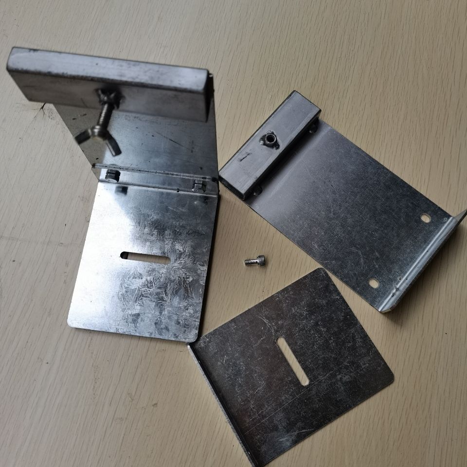 上梁支架水平仪砌墙神器夹梁夹柱子贴墙仪支架 梁柱两用铁板【图片