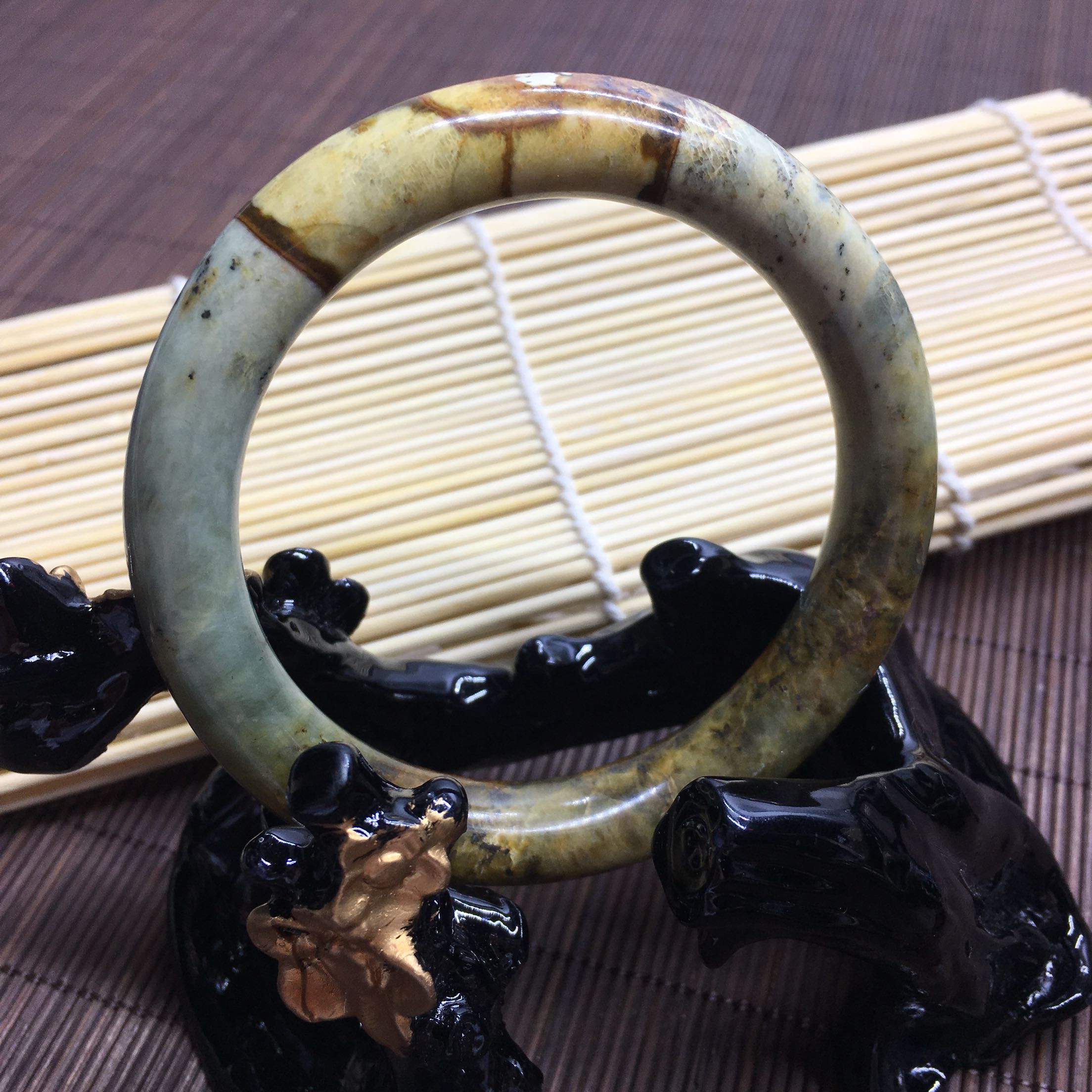 岫玉手镯 天然岫玉花玉手镯圆条女款玉石手镯 辽宁岫岩花玉手镯sn3074