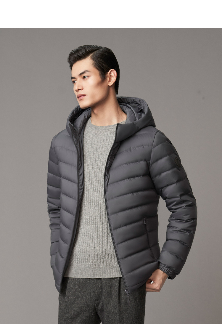 波司登2021春季新款轻薄羽绒服男轻便纯色拉链连帽短款b10131007 传奇