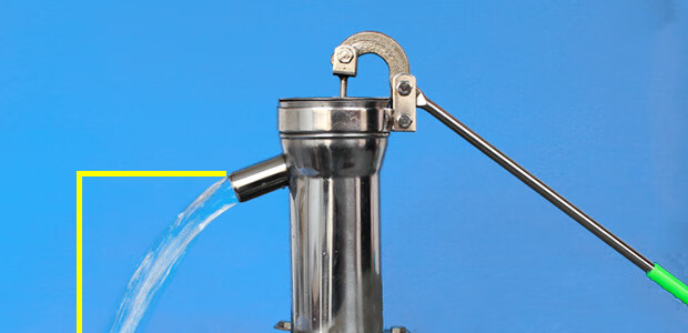 抽水泵家用压水井手动打水不锈钢摇水泵家用抽水井头压水机井水器手摇