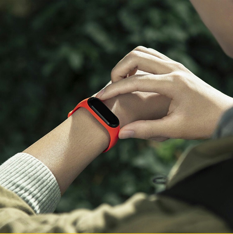 迪士尼disney电子女学生运动男震动智能多功能防水黑科技闹钟手环坏