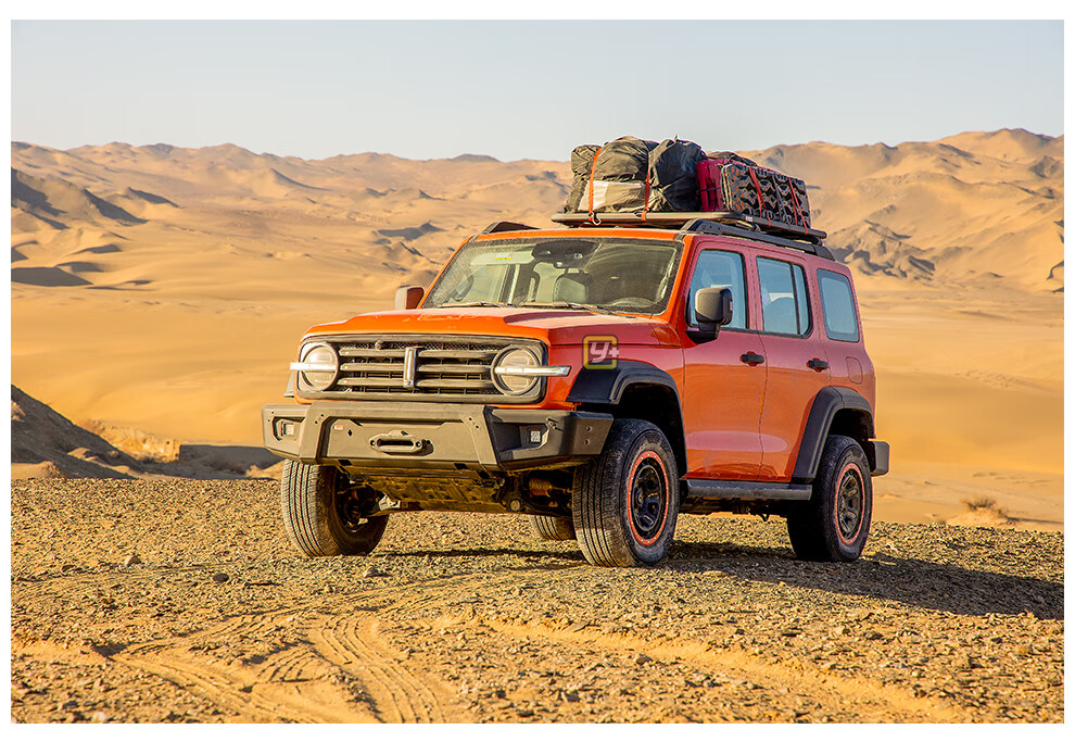 运良改装坦克300升高避震减震器弹簧加装副油箱前后越野竞技保险杠侧