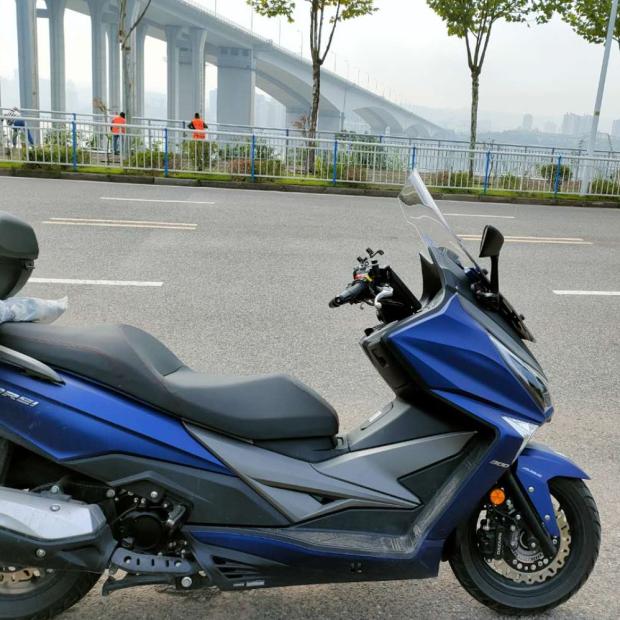 21款-22年款大阳v锐250/300改装加宽加高风镜挡风高清风挡德国进口5