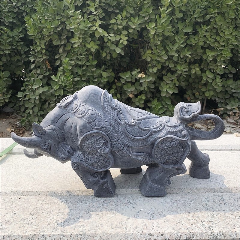 石雕金钱牛摆件奋进斗牛石雕牛青石牛旺财生肖牛石雕风水旺市牛奥琅石