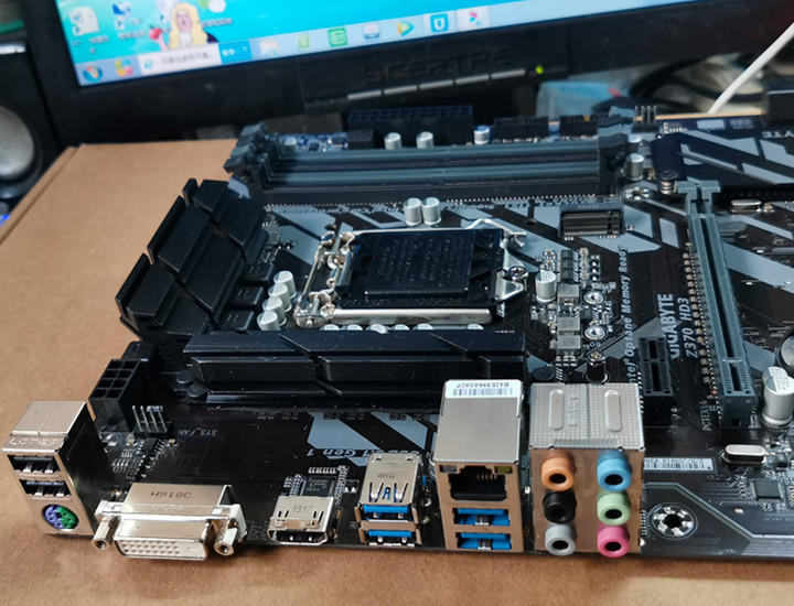 gigabyte/技嘉 z370-hd3z370p-d3 小雕华硕z370p主板支持8 9代cpu