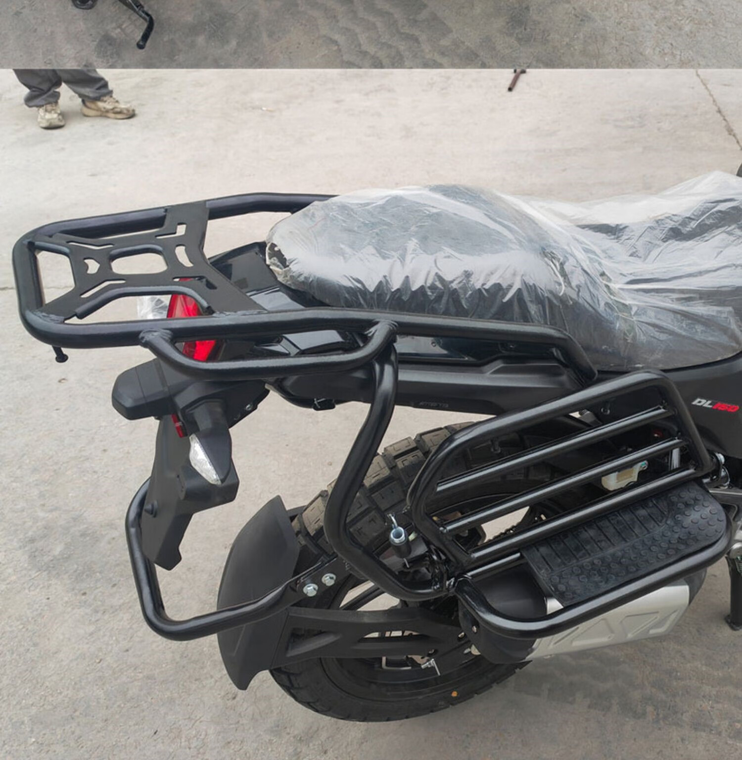 0kg店铺:卓渠摩托车装备旗舰店商品编号:10065024640392商品名称:适用