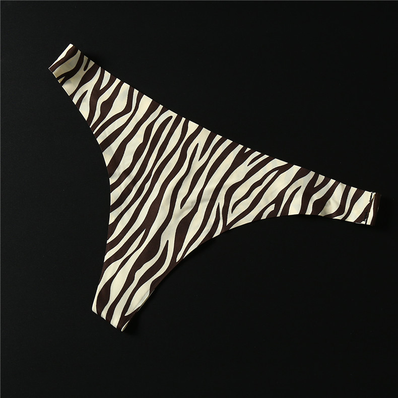 法国kj丁字裤超火性感瑜伽无痕内裤女一片式运动低腰健身t裤 小斑点 m