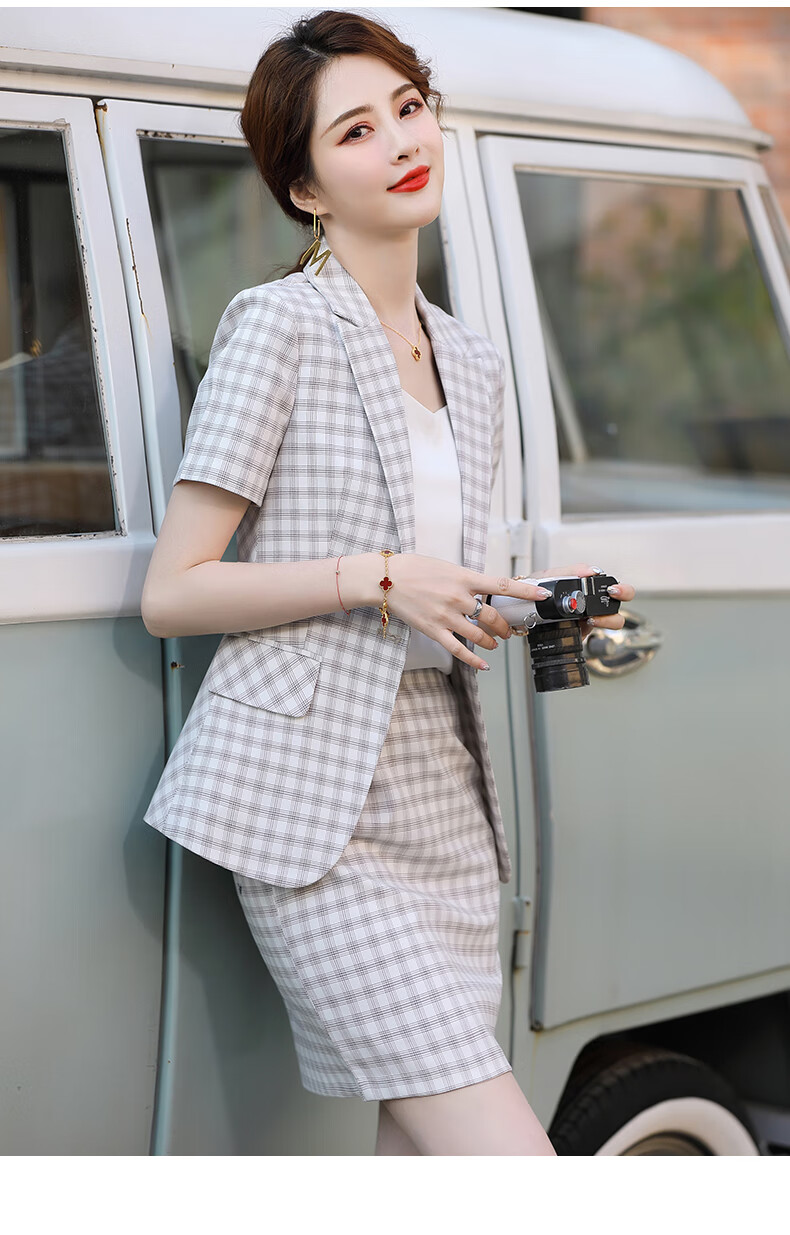 怡情姿 格子西装外套女2021新款时尚气质英伦风夏季短袖职业套裙西服