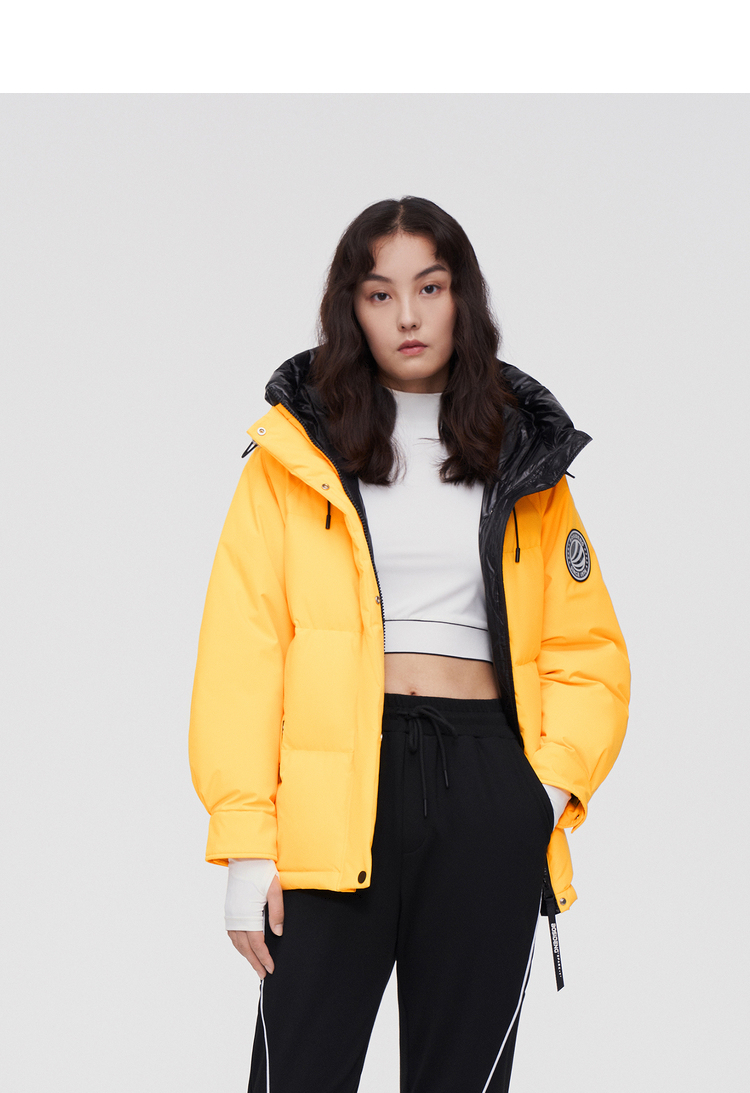波司登2021年冬季新款女士羽绒服女加厚时尚运动防风90绒专业保暖上身