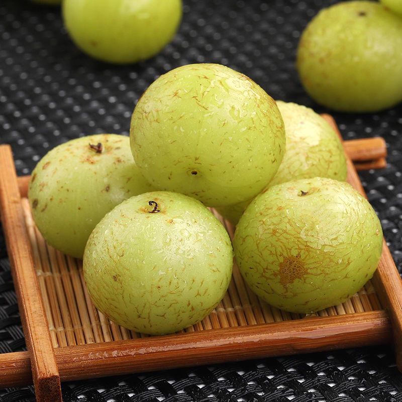 精选新鲜油甘果余甘果滇橄榄孕妇酸水果野生牛甘果子油柑子精选500g1