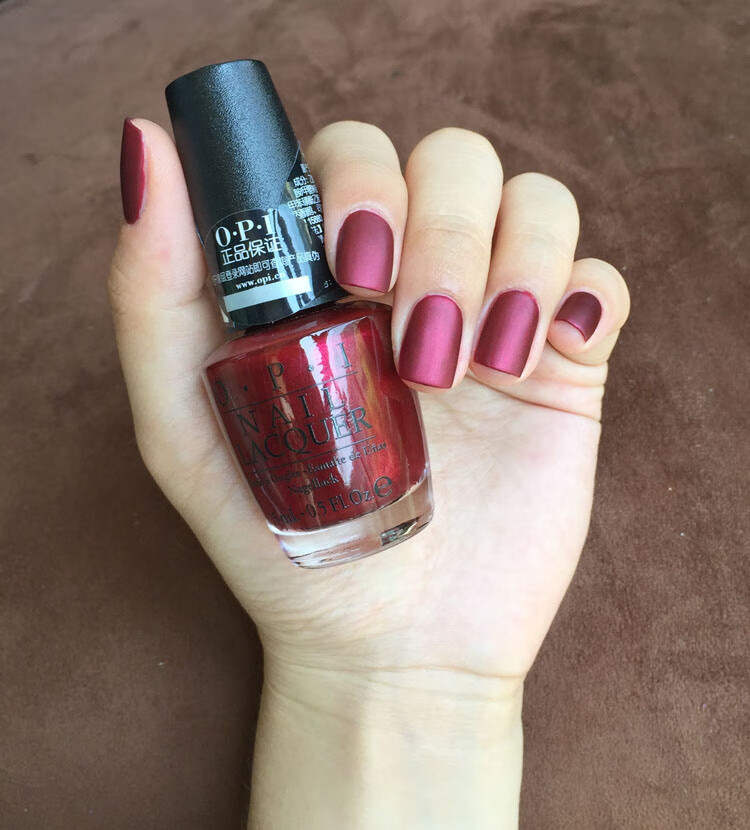 掌柜强推美国指甲油快干久金属深红h08人气衬手白磨砂亮油原装15ml