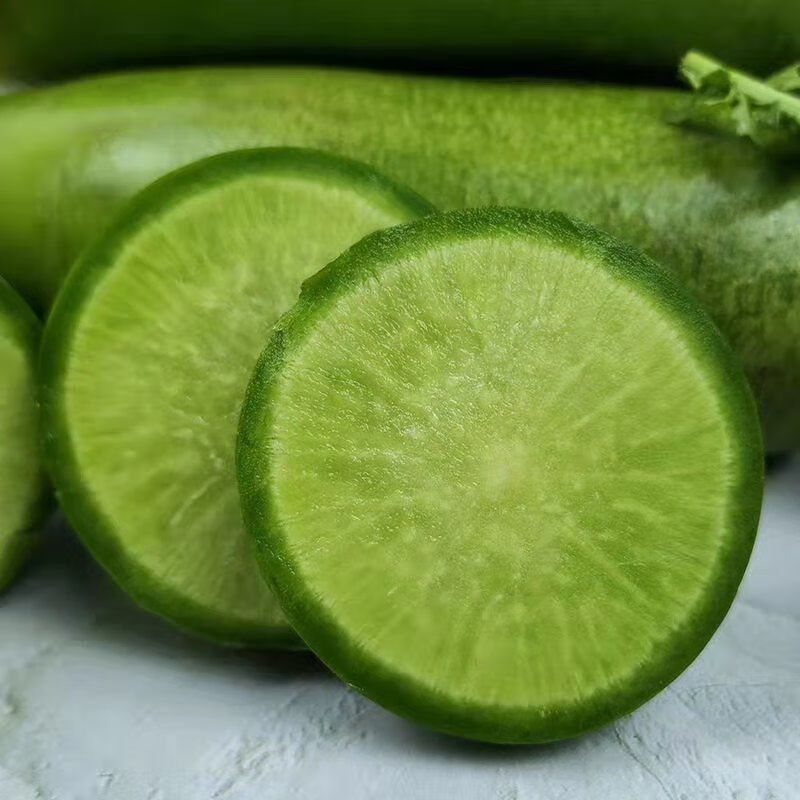 东北水果萝卜现拔新鲜蔬菜青萝卜绿皮绿心生吃甜脆多汁绿萝卜脱水