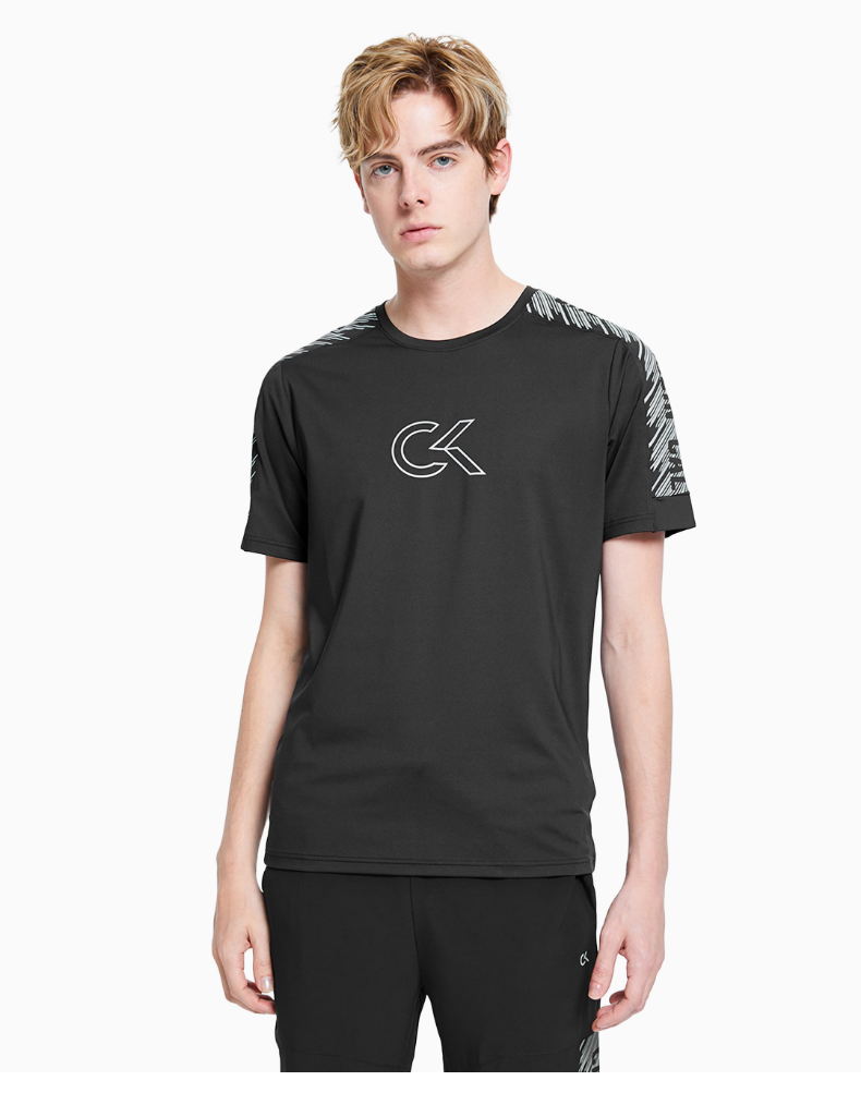 ck运动2021春夏新款男装冷感面料反光logo圆领短袖t恤4mt1k102 406-宝
