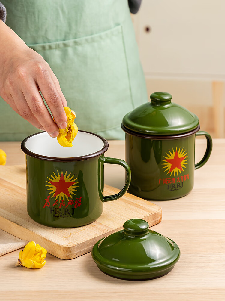 为人民服务军绿色老式怀旧茶缸子中国风铁搪瓷喝水杯带盖复古瓷缸柏