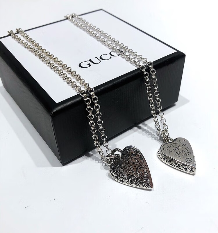 gucci 项链小精灵心行复古男女情侣款项链 leisure punk style吊坠