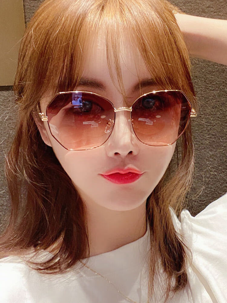 新款女士墨镜 韩版潮防紫外线偏光ins太阳眼镜圆脸大脸显瘦 黑/金框
