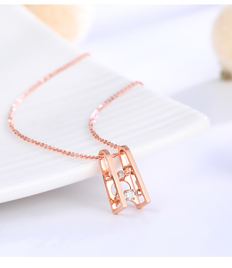 金至尊新年礼物牵动爱系列18k玫瑰金套链女双钻灵动钻石项链白金色金