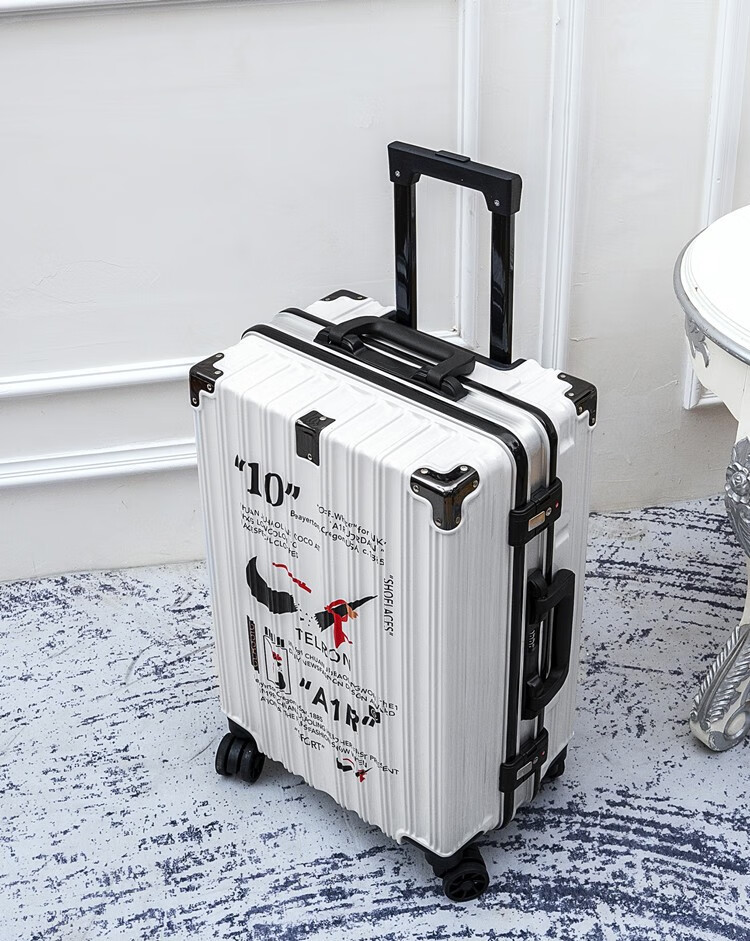 皮尔卡丹轻奢高档2021新款日系高颜值行李箱女20万向轮拉杆箱男皮箱22