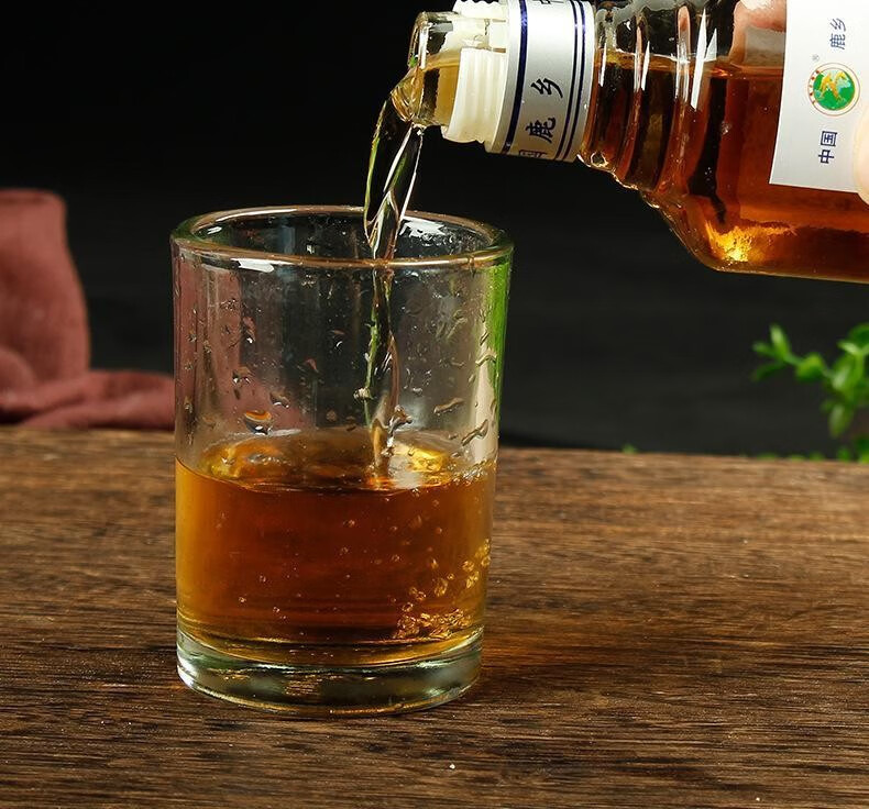 东北万鸣鹿尾鞭酒35度125ml6瓶高粱酒送礼整盒成人图片色