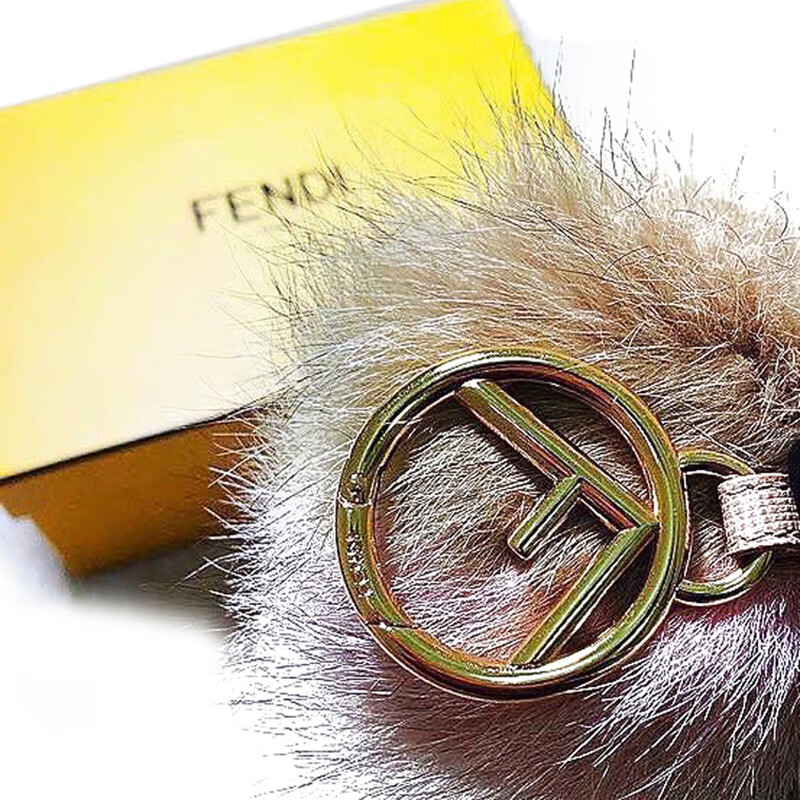 fendi/芬迪 毛毛球钥匙链 包挂 钥匙扣ay38705452 白色 均码