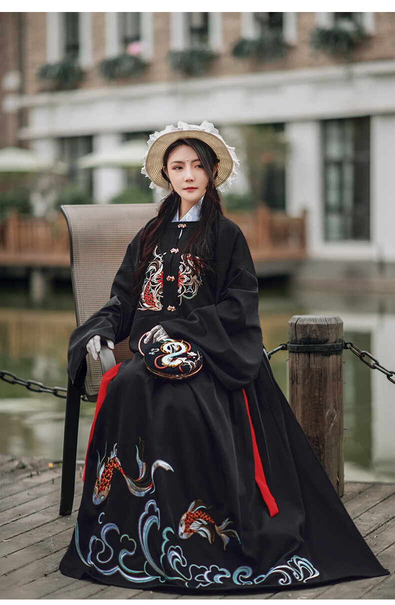 如梦霓裳汉服女明制补服夹衣年年有鱼绣花方领补子搭配袄裙春季款