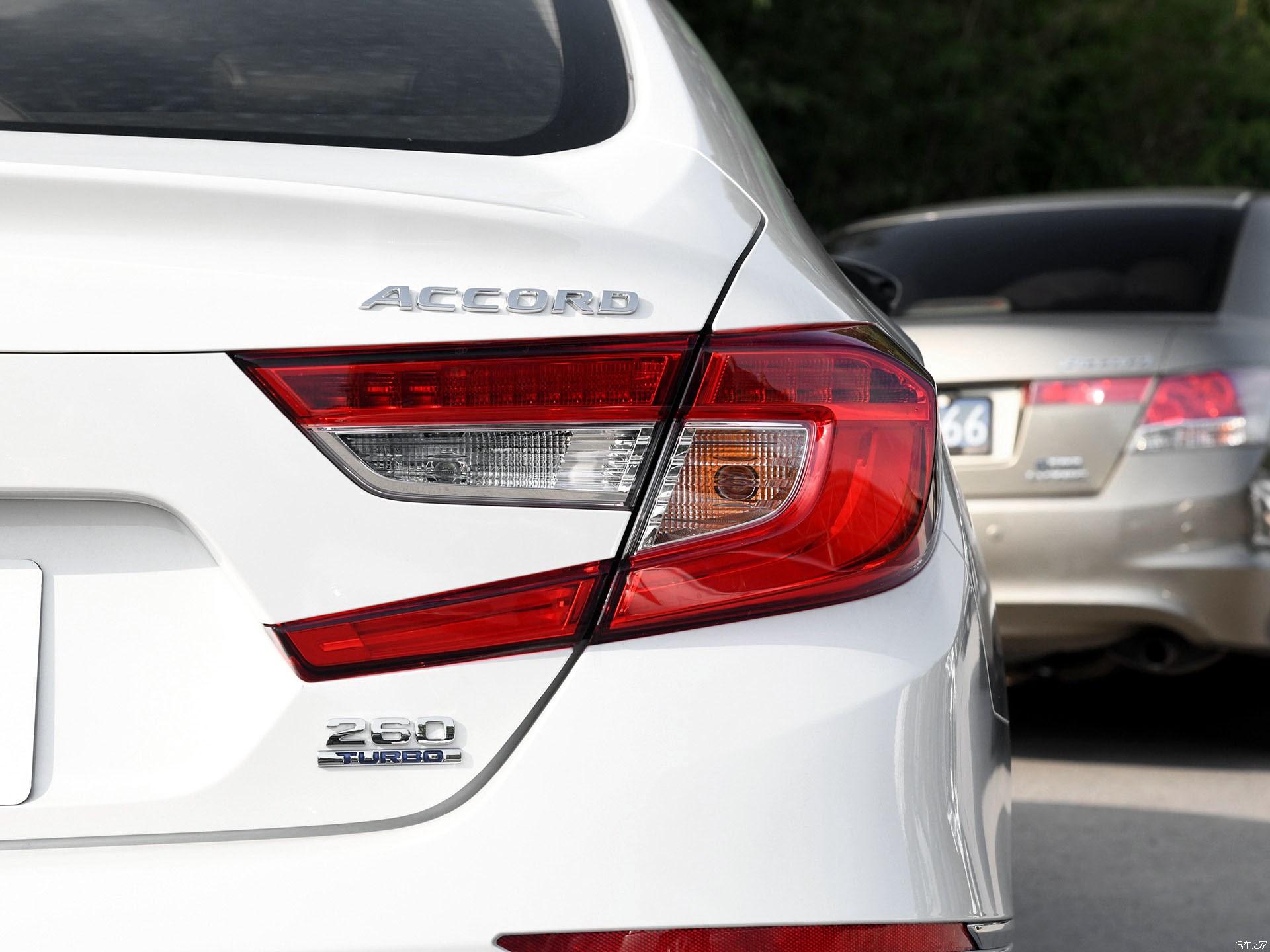 18款19年20年十代雅阁尾灯总成10代左后尾灯右后刹车灯灯罩燃油版副