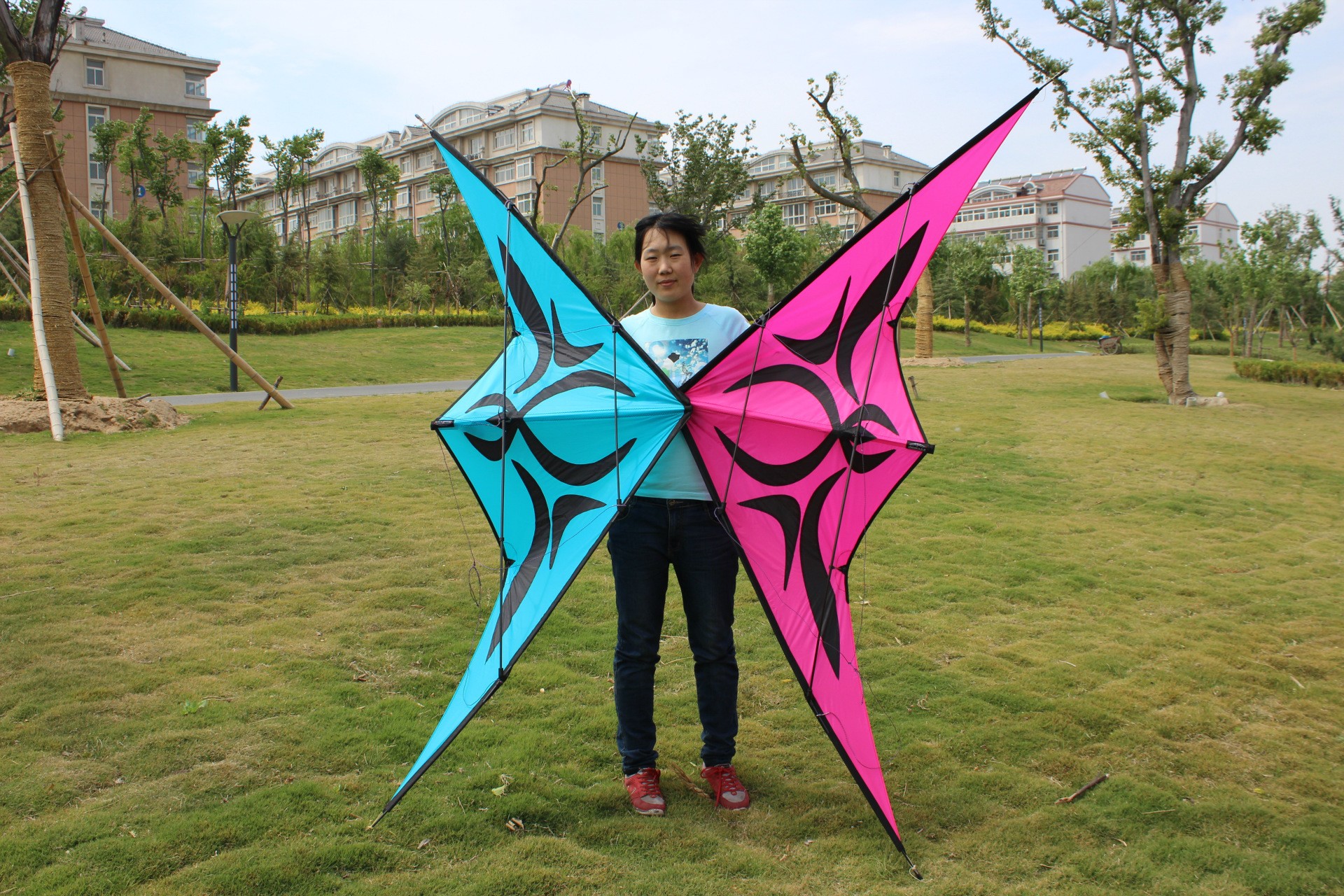 潍坊风筝 彩虹特技 飞人特技 特技风筝 双线风筝 180cm 180【图片