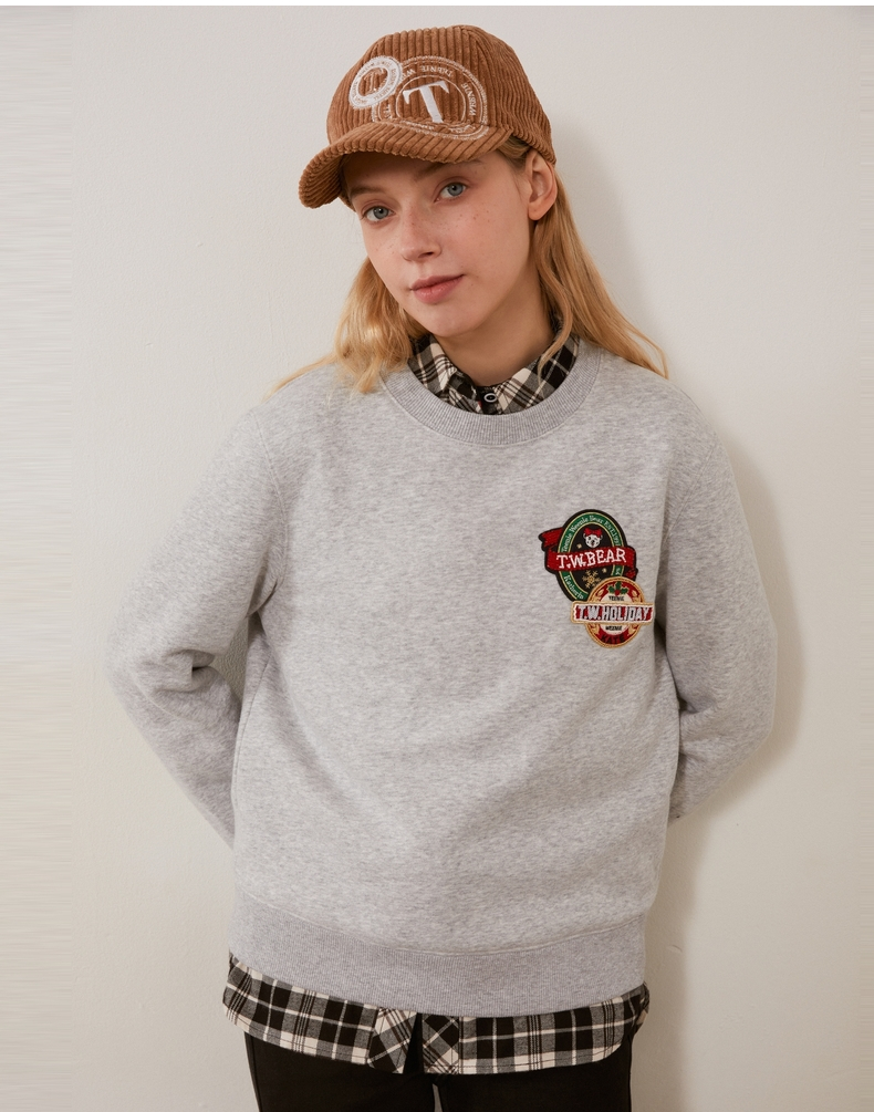 teenieweenie小熊圆领套头卫衣加绒短款上衣宽松韩版显瘦女秋冬款ttma