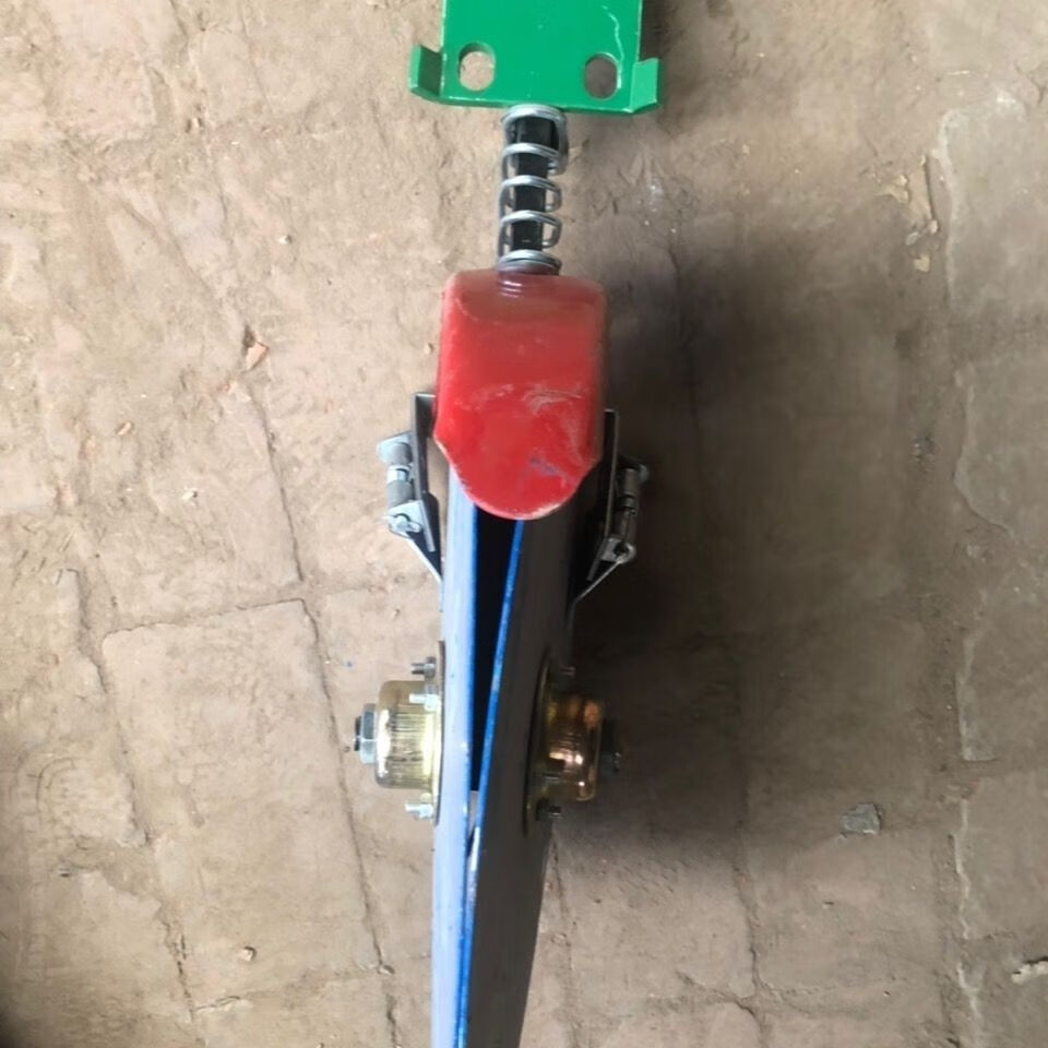 加厚型小麦播种机圆盘开沟器总成直径34厘米65锰钢材质农机配件