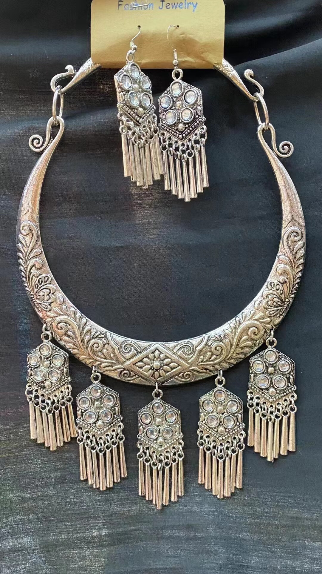 泰国小众饰品哆哩傣泰国服装配饰傣族配件腰带头饰手镯指甲套拍照项链