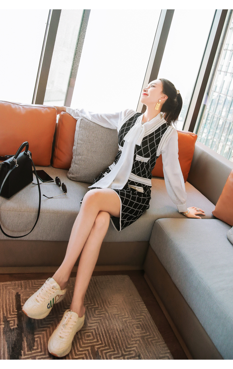 同款气质名媛春装套装2021年新款女复古衬衫马甲搭配半身时尚三原创设